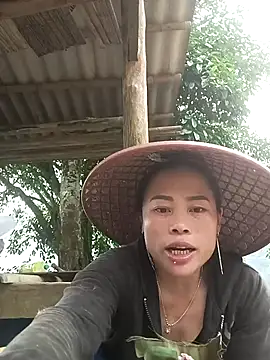 CoMay003 online show from 03/28/26, 05:40