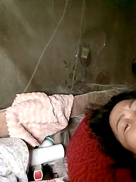 CoMay003 online show from 04/05/26, 09:01