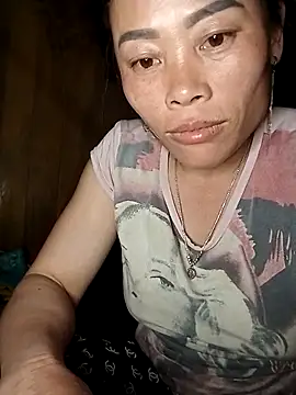 CoMay003 online show from 04/11/26, 02:43