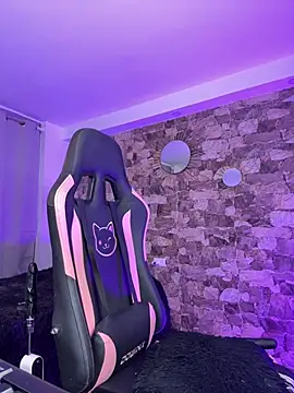 samiacooper25 online show from 03/13/26, 08:32