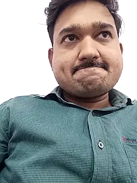 Snapshot of VadodaraBBC chatting on 12/05/25, 09:40 VadodaraBBC online show from 12/05/25, 09:40