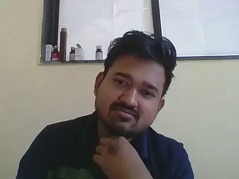 Snapshot of VadodaraBBC chatting on 12/14/25, 05:46 VadodaraBBC online show from 12/14/25, 05:46