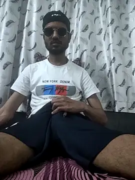 fckboy987 online show from 04/22/26, 04:52