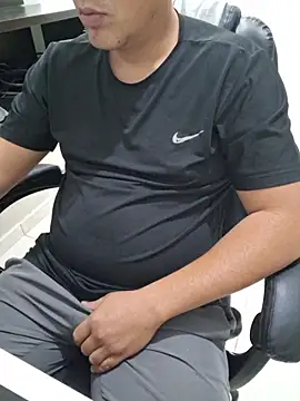 Carloskasado online show from 10/21/25, 11:49