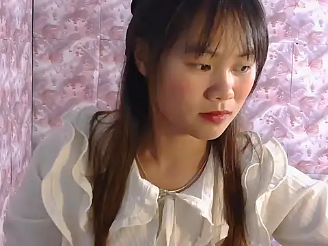 Sisi dy01 online show from 11/04/25, 12:15