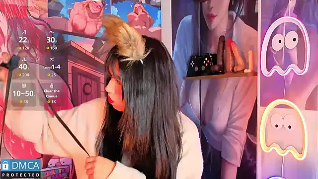 sofia sstone online show from 10/14/25, 11:11