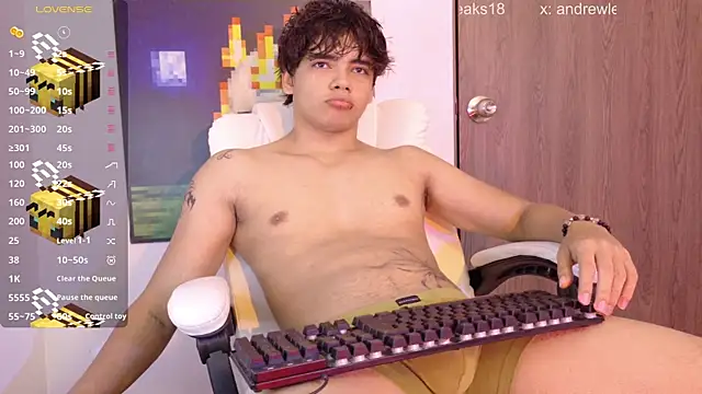 an drew18 online show from 06/22/26, 04:04