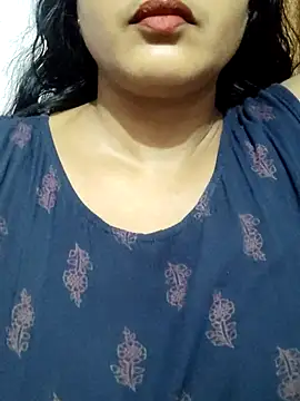 Snapshot of spicysuhana chatting on 07/21/26, 05:26 spicysuhana online show from 07/21/26, 05:26