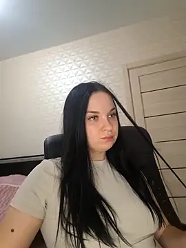 Snapshot of VoxxAura chatting on 12/04/25, 07:00 VoxxAura online show from 12/04/25, 07:00