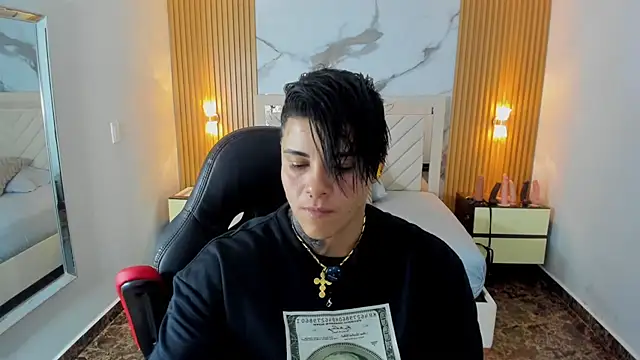 KAROLLJONES1 online show from 06/02/26, 07:27