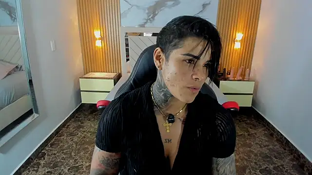 KAROLLJONES1 online show from 07/18/26, 12:20