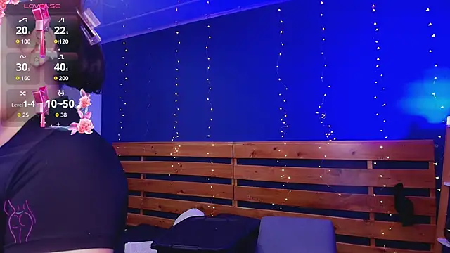 ambar lover online show from 10/21/25, 07:36