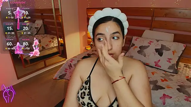 ambar lover online show from 11/25/25, 08:42