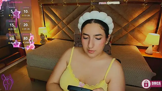 ambar lover online show from 12/05/25, 04:32