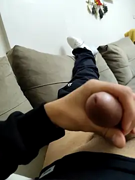 hollandis101010 online show from 12/22/25, 06:16