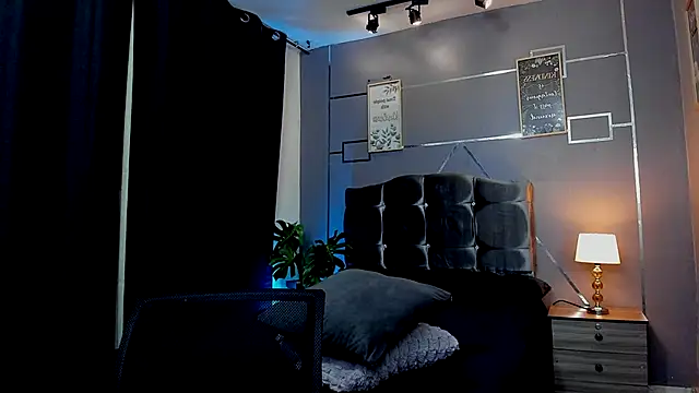 Snapshot of Room_69x chatting on 10/14/25, 03:18 Room 69x online show from 10/14/25, 03:18
