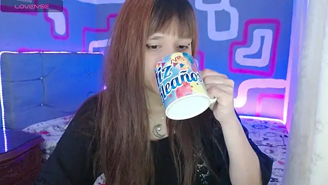 Snapshot of zara_erotik chatting on 09/27/25, 11:37 zara erotik online show from 09/27/25, 11:37