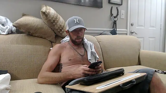 Snapshot of JM71325 chatting on 06/10/26, 02:01 JM71325 online show from 06/10/26, 02:01