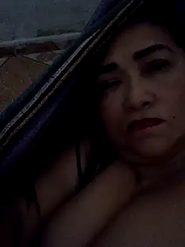 linda luna29 online show from 11/03/25, 09:48