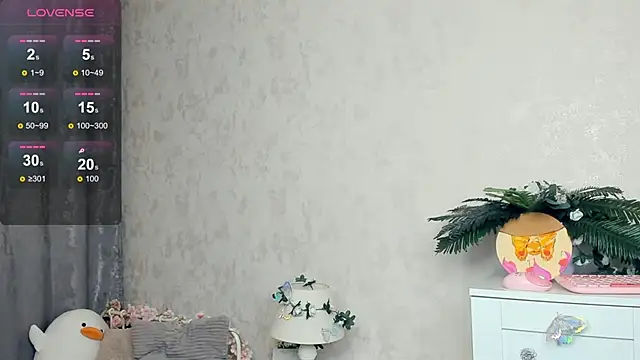 Snapshot of roxydolll chatting on 12/01/25, 02:16 roxydolll online show from 12/01/25, 02:16