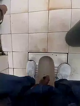 kiss like choco11 online show from 04/18/26, 07:01