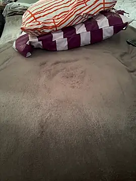 Snapshot of Jaropol chatting on 05/21/26, 02:24 Jaropol online show from 05/21/26, 02:24