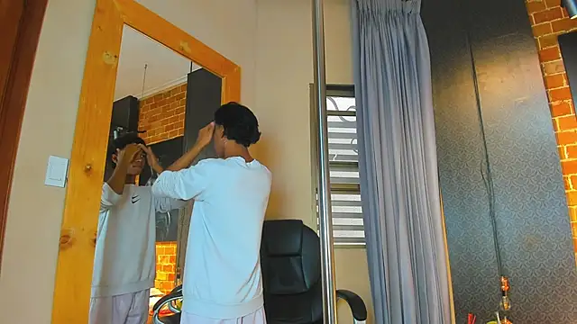 AlanCutee online show from 11/16/25, 12:33