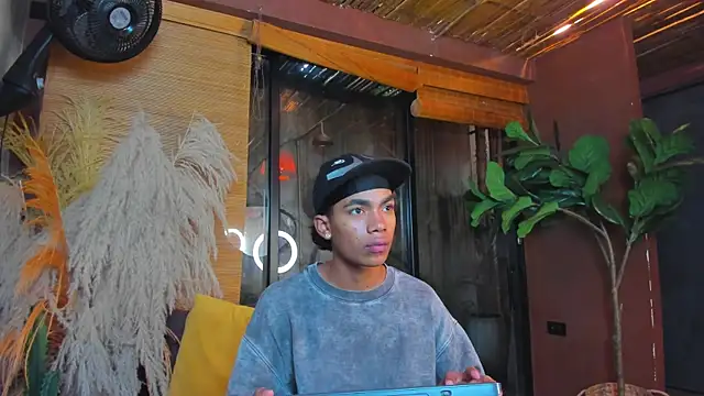 AlanCutee online show from 01/14/26, 12:11