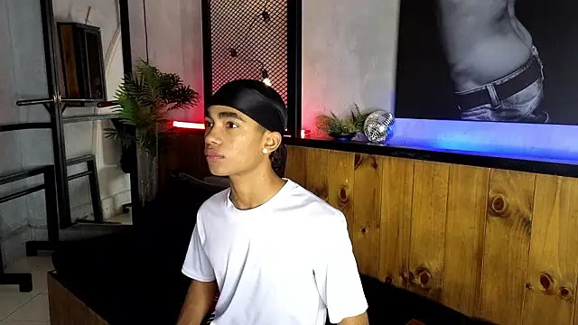 AlanCutee online show from 03/10/26, 11:59