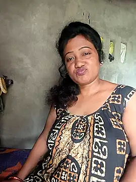 Snapshot of Cute-Swewty chatting on 09/14/25, 04:22 Cute-Swewty online show from 09/14/25, 04:22