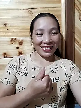 Snapshot of Tamy_20 chatting on 10/06/25, 12:46 Tamy 20 online show from 10/06/25, 12:46