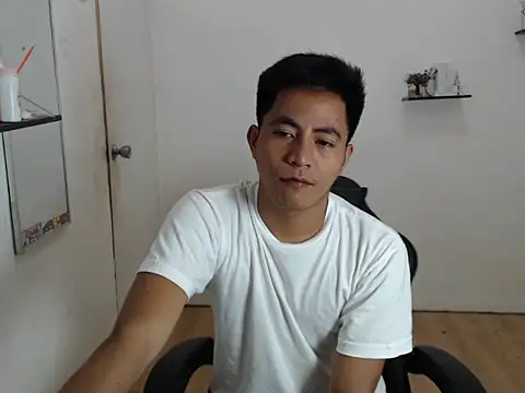 Lloyd wintours online show from 01/08/26, 10:01