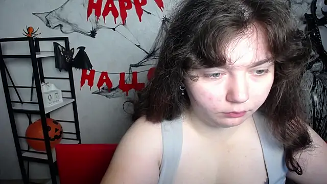 NeonilaLisova online show from 11/08/25, 06:13