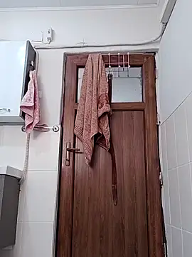 Snapshot of 18cmyilmazta20 chatting on 10/18/25, 11:00 18cmyilmazta20 online show from 10/18/25, 11:00