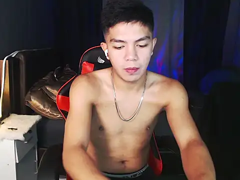 Hunky paul online show from 06/16/26, 04:37
