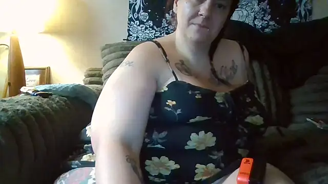 ThickkkMama420 online show from 05/17/26, 05:53