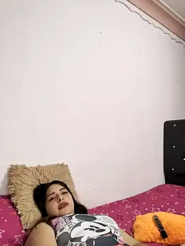 Snapshot of Nahomy_cm chatting on 09/13/25, 11:15 Nahomy cm online show from 09/13/25, 11:15