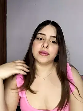 Snapshot of Nahomy_cm chatting on 09/29/25, 11:42 Nahomy cm online show from 09/29/25, 11:42