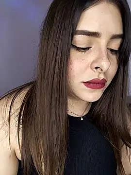 Snapshot of Nahomy_cm chatting on 11/20/25, 08:41 Nahomy cm online show from 11/20/25, 08:41