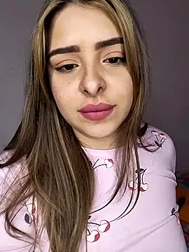 Snapshot of Nahomy_cm chatting on 01/07/26, 08:00 Nahomy cm online show from 01/07/26, 08:00