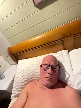 philefc online show from 10/30/25, 09:48