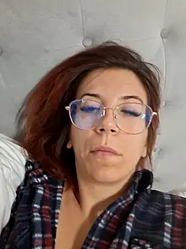 Snapshot of Anayssa_ chatting on 09/28/25, 08:25 Anayssa online show from 09/28/25, 08:25