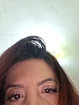 Snapshot of Anayssa_ chatting on 02/13/26, 05:53 Anayssa online show from 02/13/26, 05:53