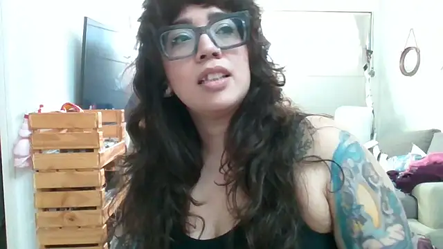 GypsyMamacita online show from 09/16/25, 05:58