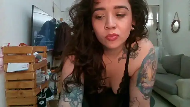GypsyMamacita online show from 09/23/25, 07:50
