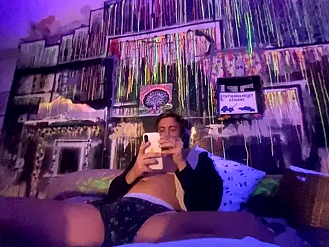 3615-ULLA online show from 10/23/25, 11:35