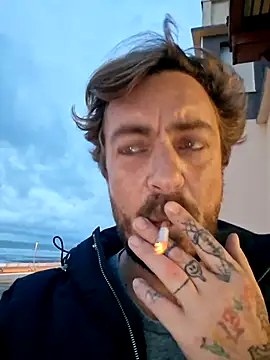 3615-ULLA online show from 11/10/25, 04:39