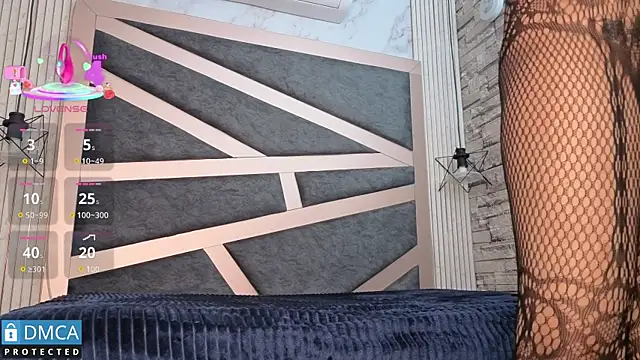 Snapshot of Clhoee_ chatting on 11/17/25, 03:34 Clhoee online show from 11/17/25, 03:34