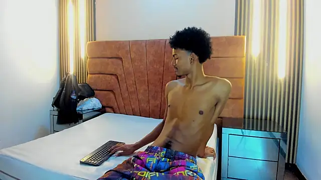 FYKMOR 1 online show from 12/15/25, 08:13