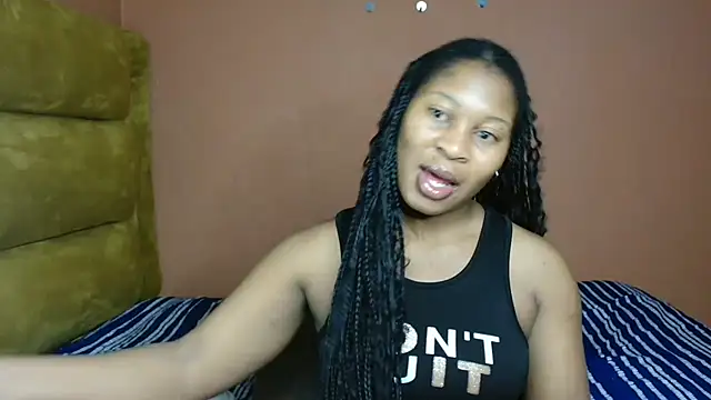 Snapshot of SexxyAddiict chatting on 10/17/25, 12:58 SexxyAddiict online show from 10/17/25, 12:58